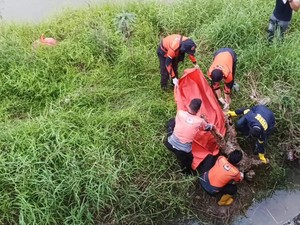 Mayat Wanita Tanpa Identitas Ditemukan Mengambang di Sungai Enim