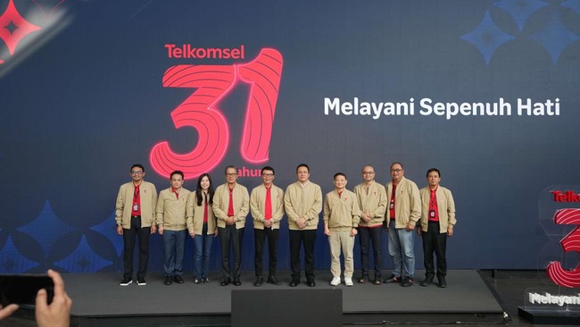 Spesial HUT ke-31, Telkomsel Pertegas Makna "Melayani Sepenuh Hati"