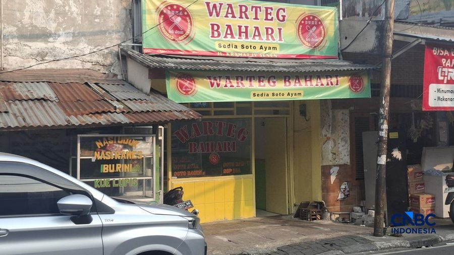 Kondisi Warteg di Kawasan Senen, Jakarta Pusat, Jumat (29/5/2026). (CNBC Indonesia/Chandra Dwi)