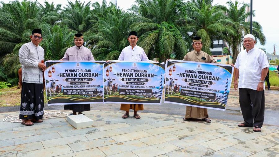 Otorita IKN untuk pertama kalinya menyelenggarakan Salat Iduladha 1447 Hijriah/2026 Masehi di Masjid Negara IKN dan dilanjutkan penyerahan hewan kurban pada Rabu (27/5/2026). (Humas Otorita Ibu Kota Nusantara )