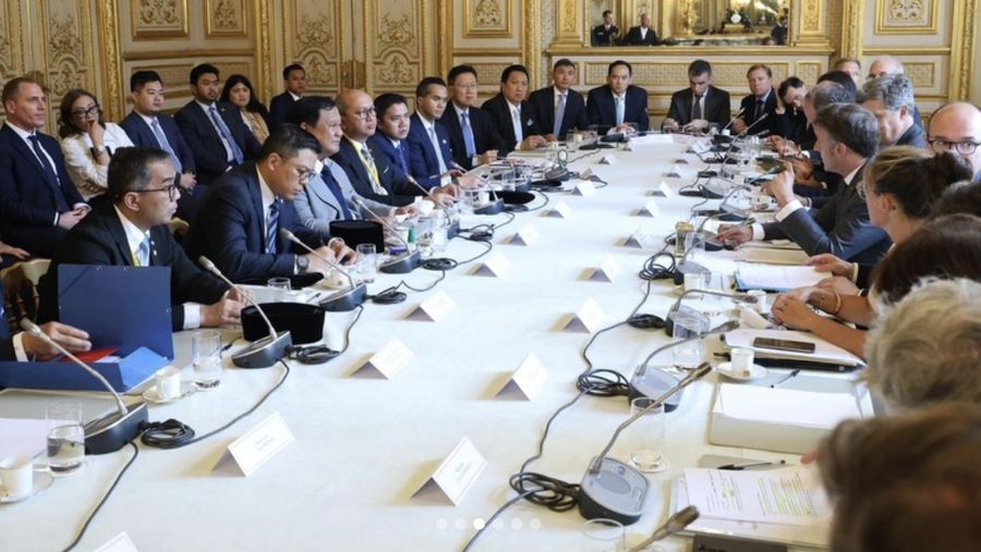 Presiden menghadiri Forum CEO Indonesia–Prancis bersama Presiden Prancis Emmanuel Macron. (Instagram/PresidenRepublikIndonesia)