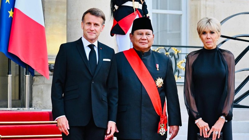 Presiden RI Prabowo Subianto Menghadiri Jamuan santap malam kenegaraan di Salle des Fêtes, Istana Élysée, Paris. (Biro Pers Sekretariat Presiden RI/Laily Rachev)