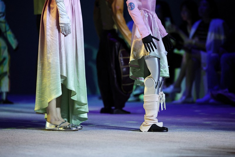 Humanoid robots present creations during Galaxy Corporation's Mach33: Physical AI Fashion Show in Seoul, South Korea, May 28, 2026.   REUTERS/Kim Hong-Ji
