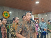 Wakil Menteri Pertanian (Wamentan) Sudaryono saat konferensi pers di kantornya, Jakarta, Jumat (29/5/2026). (CNBC Indonesia/Martyasari Rizky)