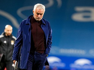 Perez Sebut Madrid Butuh Pelatih Bagus, Mourinho kah?