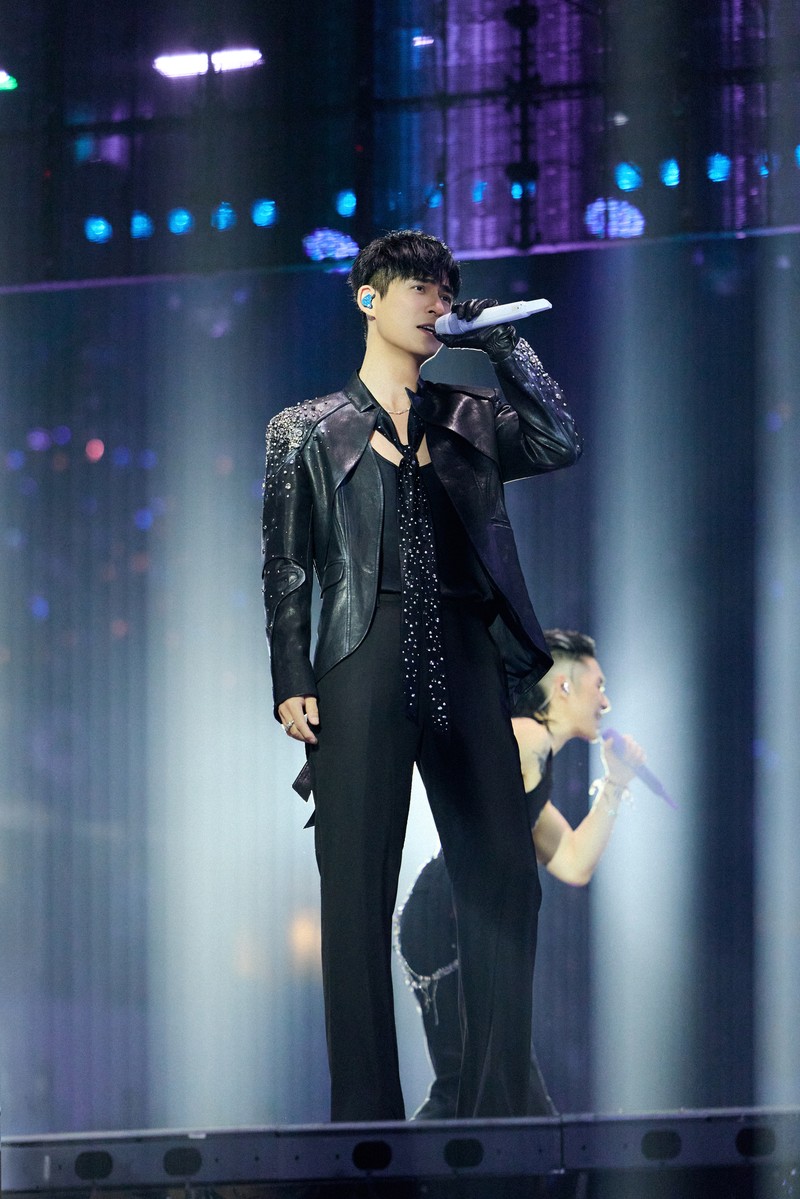 Konser F✦FOREVER sukses menghibur penggemar saat digelar di hari kedua, Jumat (29/5/2026) malam. (Dok. Color Asia Live)