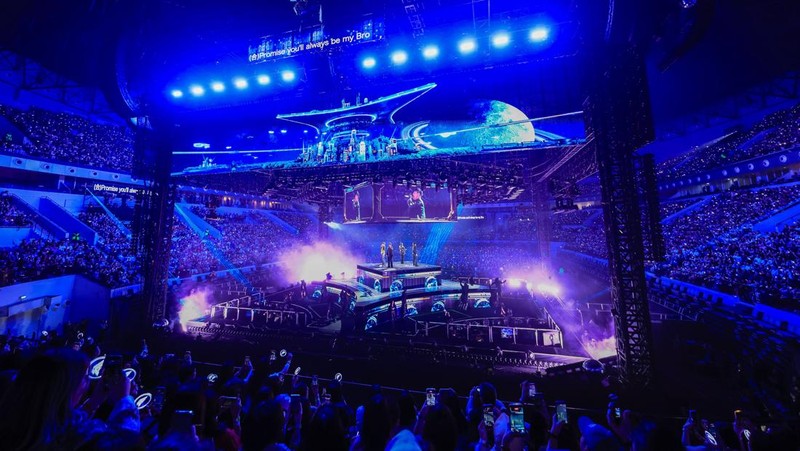 Konser F✦FOREVER sukses menghibur penggemar saat digelar di hari kedua, Jumat (29/5/2026) malam. (Dok. Color Asia Live)