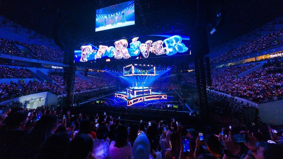 Konser F✦FOREVER sukses menghibur penggemar saat digelar di hari kedua, Jumat (29/5/2026) malam. (Dok. Color Asia Live)