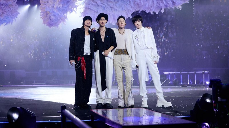 Konser F✦FOREVER sukses menghibur penggemar saat digelar di hari kedua, Jumat (29/5/2026) malam. (Dok. Color Asia Live)