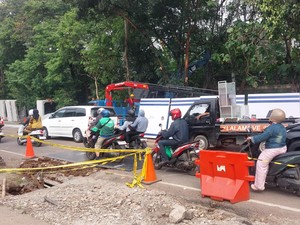 Kondisi Terkini Perbaikan Jalan Amblas di Lenteng Agung Jaksel