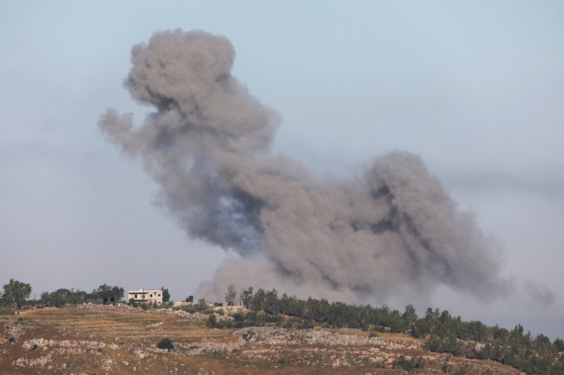 Tentara Israel beroperasi di Punggungan Beaufort, Lebanon selatan, Minggu (31/5/2026). (Israeli Military/Handout via REUTERS)