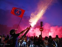 PSG Juara Liga Champions, Warga Paris Tumpah ke Jalan Berpesta Pora