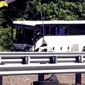 Kondisi sebuah bus usai kecelakaan fatal di jalan raya Virginia yang menewaskan sedikitnya lima orang dan melukai puluhan lainnya telah didakwa dengan pembunuhan tidak disengaja, kata Kepolisian Negara Bagian Virginia pada hari Sabtu.(30/5/2026). (Ta