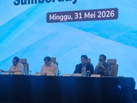 Konferensi Pers kesiapan operasional PT Danantara Sumberdaya Indonesia di Wisma Danantara, Jakarta, Minggu (31/5/2026). (CNBC Indonesia/Verda Nano Setiawan)