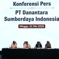 Konferensi Pers kesiapan operasional PT Danantara Sumberdaya Indonesia di Wisma Danantara, Jakarta, Minggu (31/5/2026). (*REUTERS/Ajeng Dinar Ulfiana)