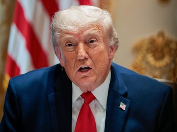 Presiden AS Donald Trump berbicara selama rapat kabinet di Ruang Kabinet di Gedung Putih, di Washington, D.C., AS, 27 Mei 2026. (REUTERS/Evan Vucci)