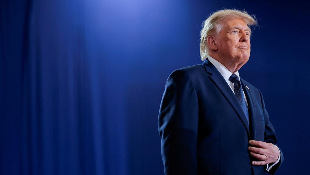 Penasehat AI Donald Trump Mendadak Mundur, Ada Apa?