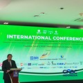 Presiden RI ke-6, Susilo Bambang Yudhoyono (SBY) menyampaikan keynote speech di The 4th Perbanas International Conference on Economics, Business, Management, Accounting and IT (PROFICIENT 2026), di Perbanas Institute Jakarta, Selasa (2/6/2026). (CNBC