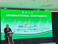 Presiden RI ke-6, Susilo Bambang Yudhoyono (SBY) menyampaikan keynote speech di The 4th Perbanas International Conference on Economics, Business, Management, Accounting and IT (PROFICIENT 2026), di Perbanas Institute Jakarta, Selasa (2/6/2026). (CNBC