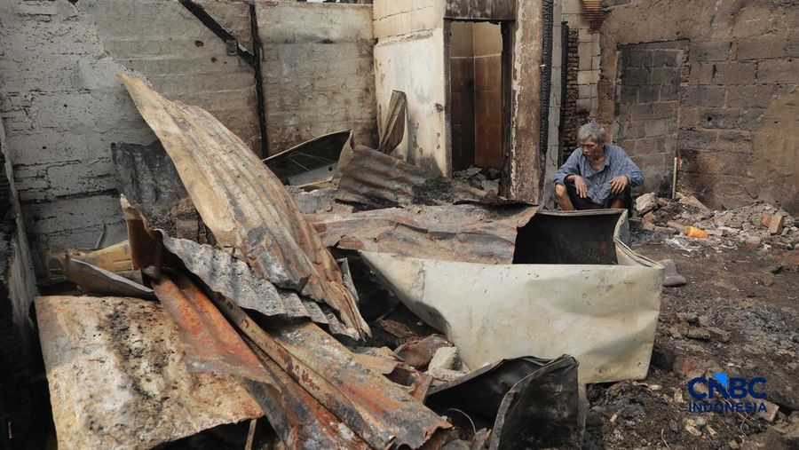 Suasana pemukiman yang hangus terbakar di dekat Pasar Jiung, Kemayoran, Jakarta Pusat, telah berhasil dipadamkan, Selasa (2/6/2026).