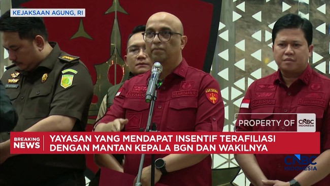 Video: Mantan Kepala BGN Ditahan Kejagung