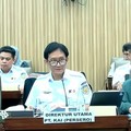 Direktur Utama PT KAI (Persero) Bobby Rasyidin (tengah) dalam Rapat Dengar Pendapat (RDP) bersama Komisi VI DPR RI di Kompleks Parlemen, Jakarta, Rabu (3/6/2026). (Tangkapan layar TVR Parlemen)