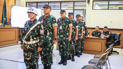 Empat Terdakwa Penyiraman Air Keras Aktivis KontraS Dituntut 2,5 Tahun Penjara