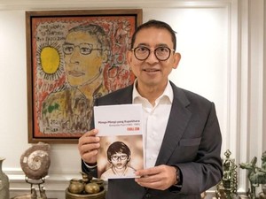 Fadli Zon Luncurkan Antologi Puisi Masa Muda Mimpi-Mimpi yang Kupelihara