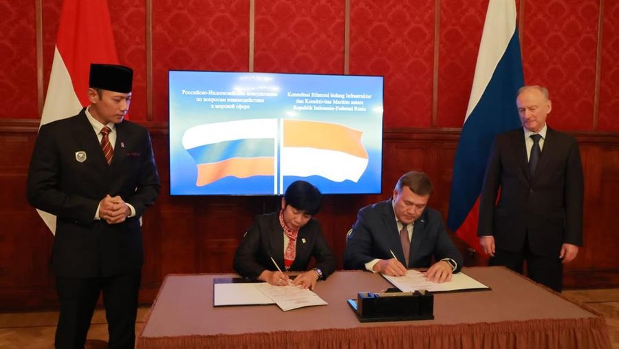 Menteri Koordinator Bidang Infrastruktur dan Pembangunan Kewilayahan Agus Harimurti Yudhoyono (Menko AHY) memimpin Konsultasi Bilateral Indonesia-Rusia di bidang kemaritiman bersama Penasihat Presiden Federasi Rusia sekaligus Ketua Dewan Maritim Fede