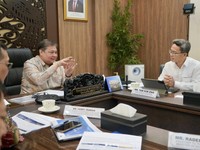 Pertemuan tahunan bersama Lembaga Rating Standard & Poor’s (S&P) di Kantor Kemenko Perekonomian. (Tangkapan layar instagram @airlanggahartarto_official)