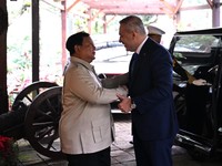 Presiden Prabowo Subianto menerima kunjungan Menteri Luar Negeri Republik Turkiye Hakan Fidan di kediaman Hambalang, Jawa Barat,  Rabu, (3/6/2026). Kunjungan Menlu Fidan ke Indonesia dilakukan atas undangan Presiden Prabowo. (BPMI)