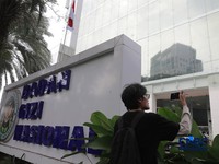 Suasana kantor Badan Gizi Nasional (BGN) tampak dijaga ketat saat Kejaksaan Agung melakukan penggeledahan pada Rabu (3/6/2026). (CNBC Indonesia/Muhammad Sabki)