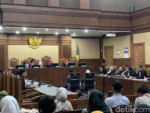 Beri Suap Rp 4,7 M ke Pegawai Kemnaker, 2 Pengusaha Divonis 1,5 Tahun Penjara