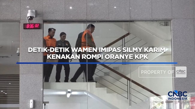 Video: Detik-detik Wamen Imipas Silmy Karim Kenakan Rompi Oranye KPK