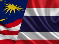 Kolase bendera Malaysia Thailand. (Reuters File)