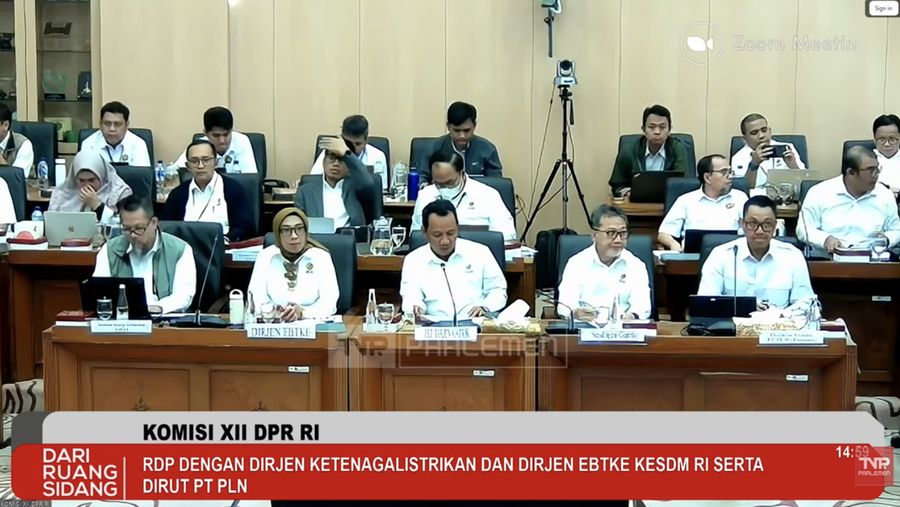 Komisi XII DPR RI - RDP dengan Dirjen Ketenagalistrikan dan Dirjen EBTKE RI serta Dirut PLN di Gedung DPR RI, Jakarta (4/6/2026). (Tangkapan layar TVR Parlemen)