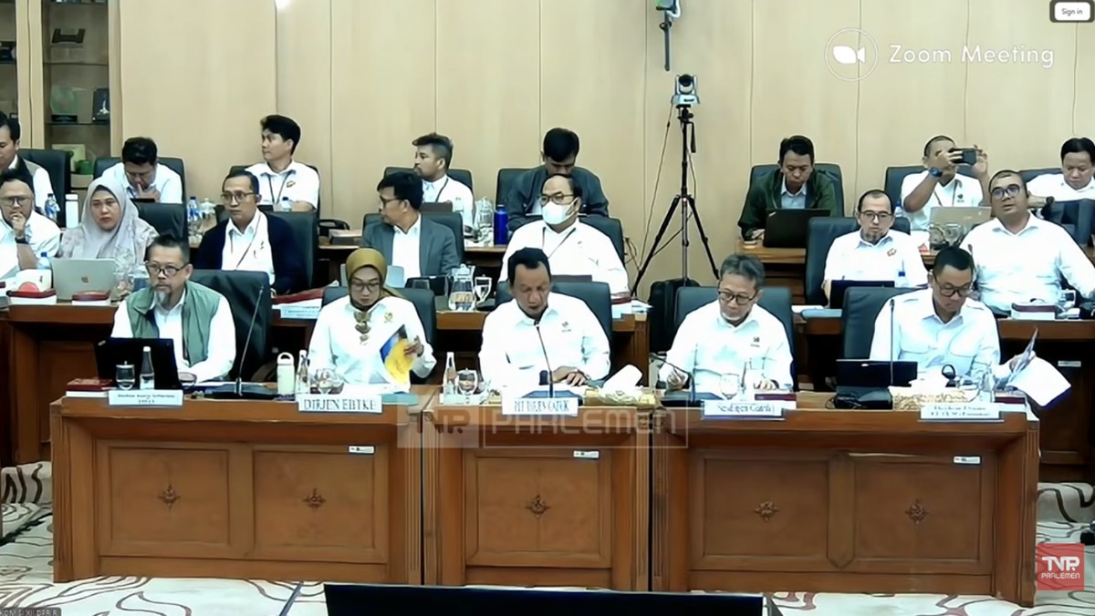 Perhatian! Seluruh SPBU RI Wajib Campur BBM-Etanol 5% E5 di H2-2026