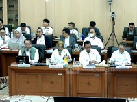 Komisi XII DPR RI - RDP dengan Dirjen Ketenagalistrikan dan Dirjen EBTKE RI serta Dirut PLN di Gedung DPR RI, Jakarta (4/6/2026). (Tangkapan layar TVR Parlemen)