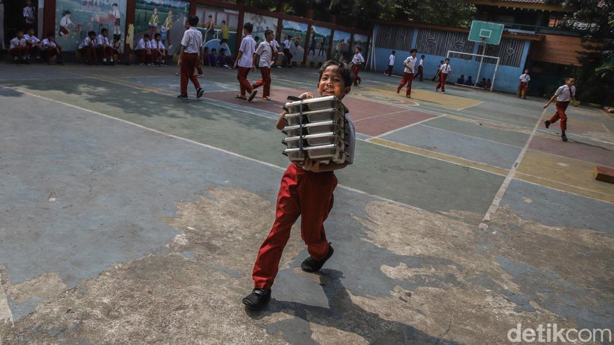 Murid di 1.653 Sekolah Tak Lagi Dapat MBG