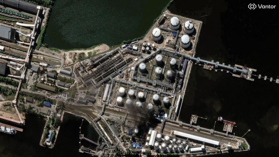 This handout satellite image courtesy of 2026 Vantor taken and made available on June 3, 2026, shows smoke billowing from the Saint Petersburg Oil Terminal in northwestern Russia. Ukrainian drones hit energy and military sites in Saint Petersburg ear