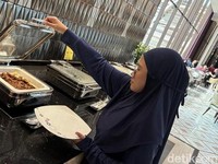 Foto: Sarapan di The Trans Luxury Hotel Surabaya. (Dokumentasi detikcom/Aprilia Devi)