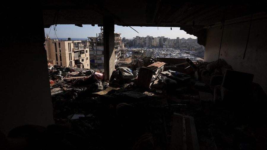 Serangan Israel menargetkan bangunan tempat tinggal di seluruh wilayah barat dan utara Kota Gaza pada Rabu 3 Juni 2026 malam waktu setempat. (REUTERS/Dawoud Abu Alkas)