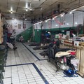 Bengkel motor di kawasan Mampang, Jakarta Selatan sepi, montir kehilangan tip dan banyak bengong, Jumat (5/6/2026). (CNBC Indonesia/Martyasari Rizky)