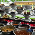 Kondisi Rumah Makan Padang di Tebet, Jakarta Selatan pada Jumat (5/6/2026). (CNBC Indoensia/Elga Nurmutia)