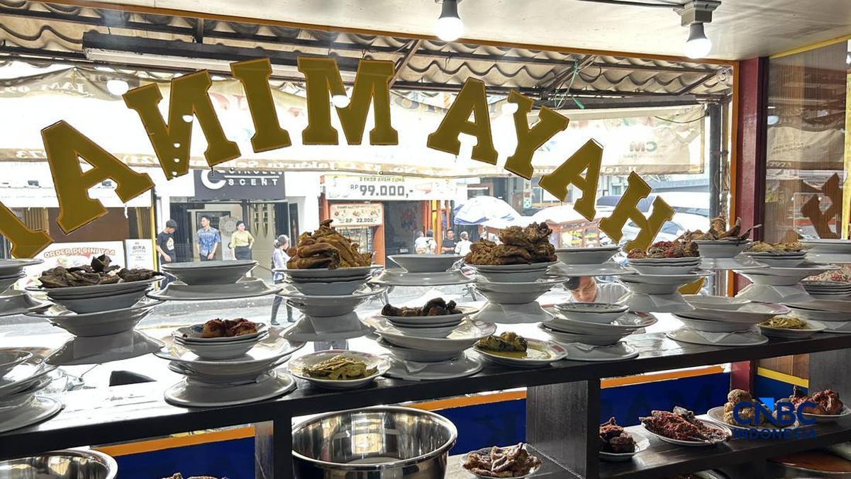 Bukan Lagi Daging Rendang, Ini Menu Favorit Warga RI di Warung Padang