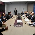 Menko Perekonomian, Airlangga Hartarto melakukan pertemuan dengan Pemerintah Amerika Serikat melalui USTR di sela-sela Pertemuan Tingkat Menteri (PTM) OECD 2026 di Paris. (Dok. Humas Kemenko Perekonomian)