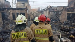 Kebakaran di Dekat Jalur Rel Tanah Abang, 1 Orang Meninggal-5 Terluka