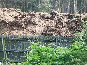 Rumah Rp11 Miliar Ini Sulit Terjual gegara Ulah Tak Lazim Tetangga