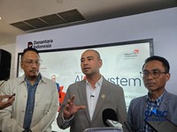 Utusan Khusus Presiden Bidang Pembinaan Generasi Muda dan Pekerja Seni, Raffi Ahmad saat Launching AIcosystem bertajuk Beyond Innovation, Impact for Nation, di Telkom Landmark, Jakarta, Kamis (4/6/2026). (CNBC Indonesia/Intan Rakhmayanti)