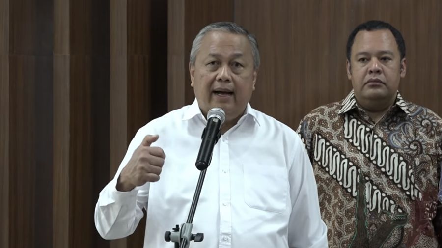Gubernur BI, Perry Warjiyo dalam keterangan pers di Gedung Nusantara III, Kompleks Parlemen, Senayan, Jakarta Pusat, Sabtu (6/6/2026). (Tangkapan Layar Youtube)
